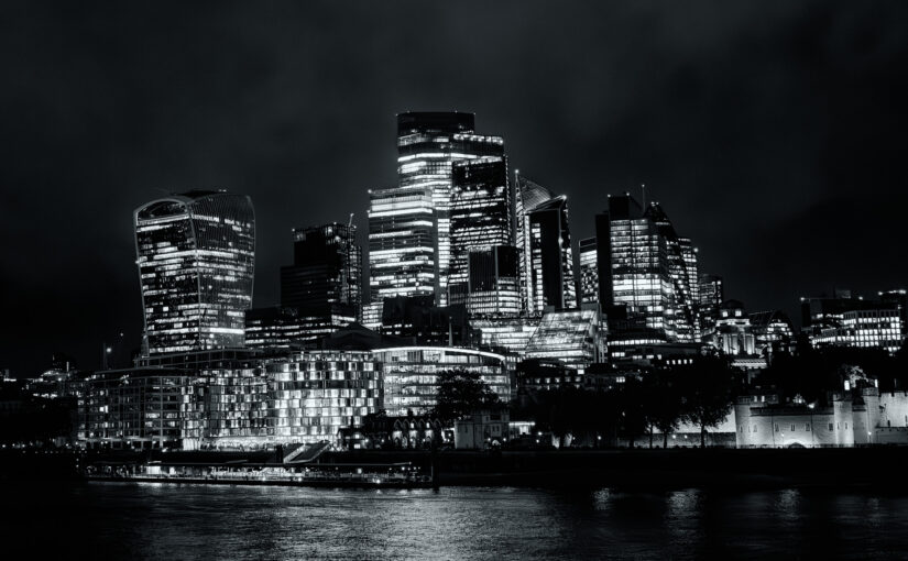 London at night – monotone